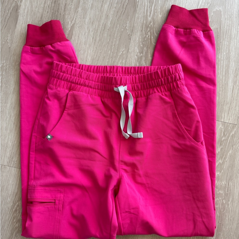 Figs Pink Jogger scrub Pants